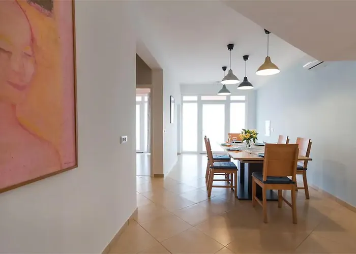 Apartments Hana